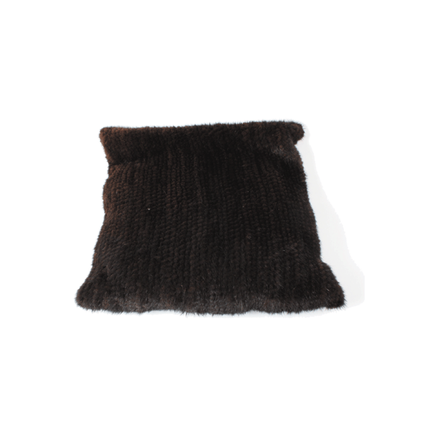 Pillow in knited mink