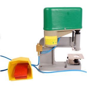 Hand press for compressed air