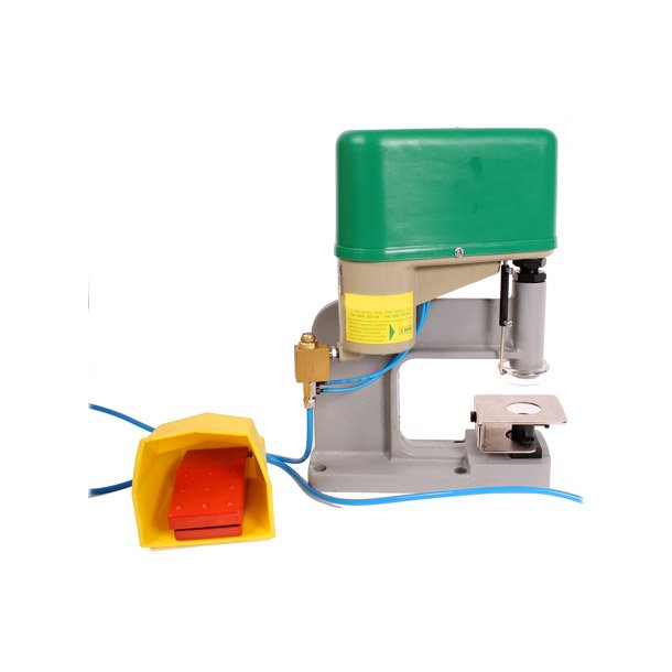 Hand press for compressed air