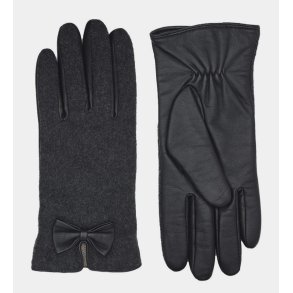 Glove in lamb. Upperhand in charcoal grey wool and underhand in lamb.