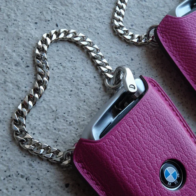 D-RING WITH SCREW PIN