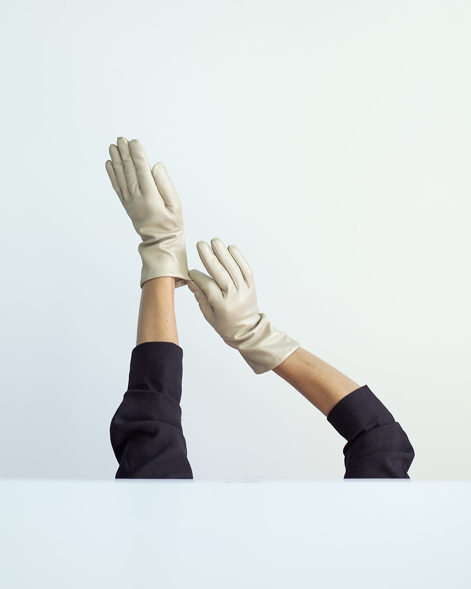 Gloves for laidies in smooth lambskin w/woollinin, many colours