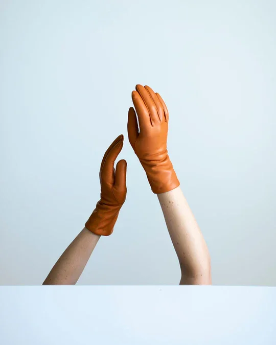 Gloves for laidies in smooth lambskin w/woollinin, many colours