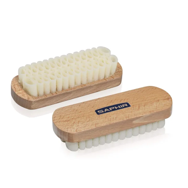 Brosse crpe naturelle pour daim et nubuck - manche en bois - Saphir