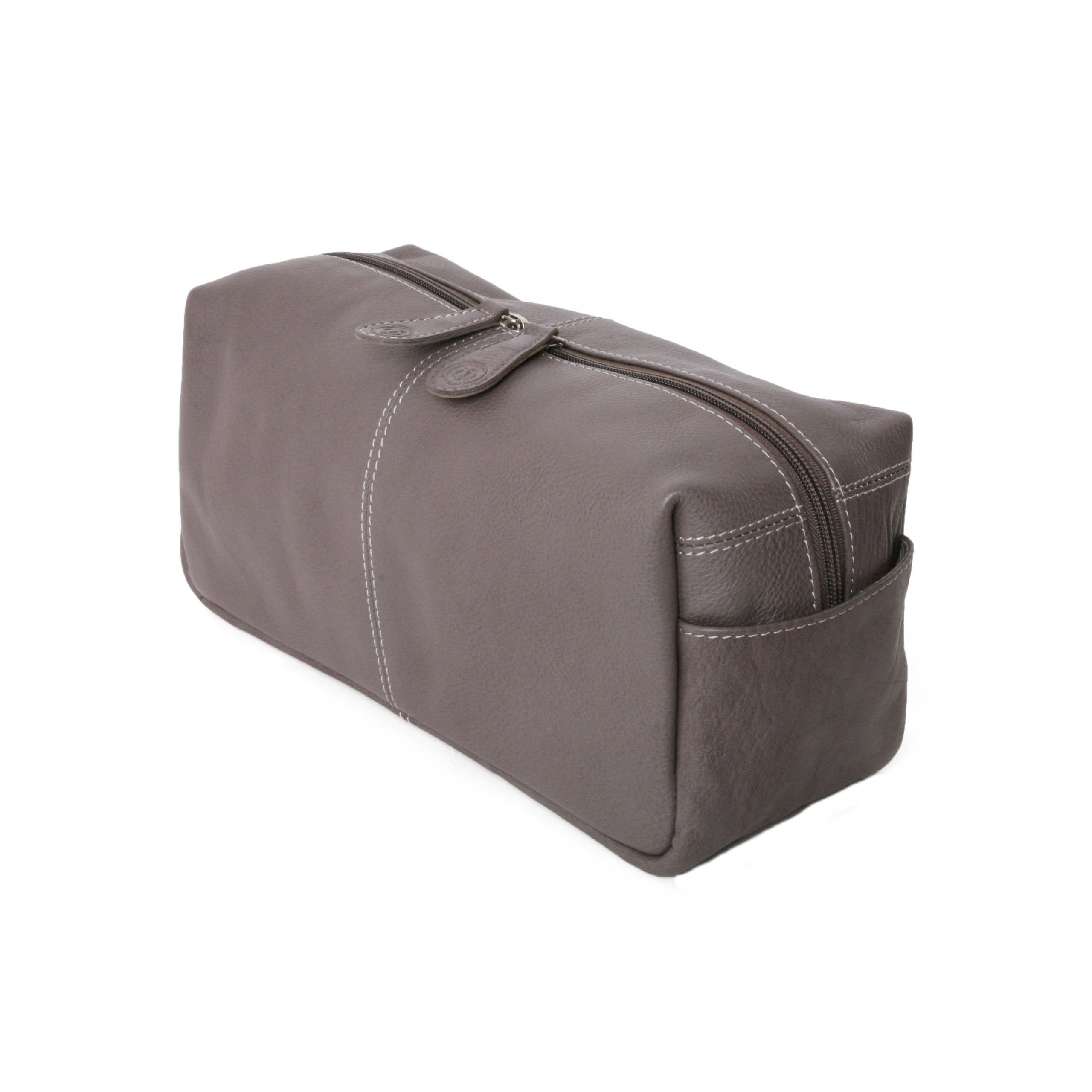 Voyage Toiletry Bag in leather