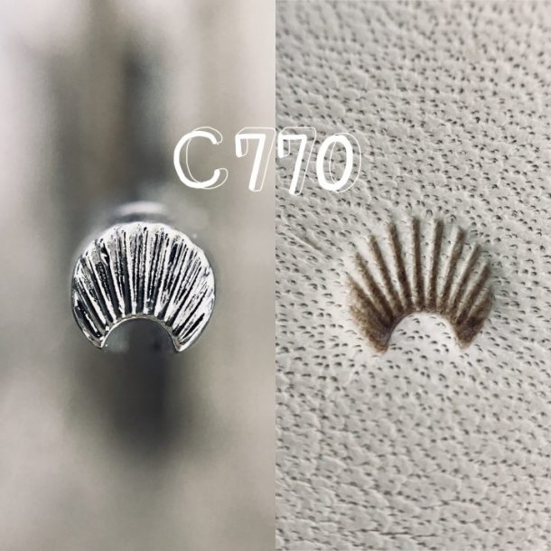 Japonais Poin&ccedil;onnage de fer C C770