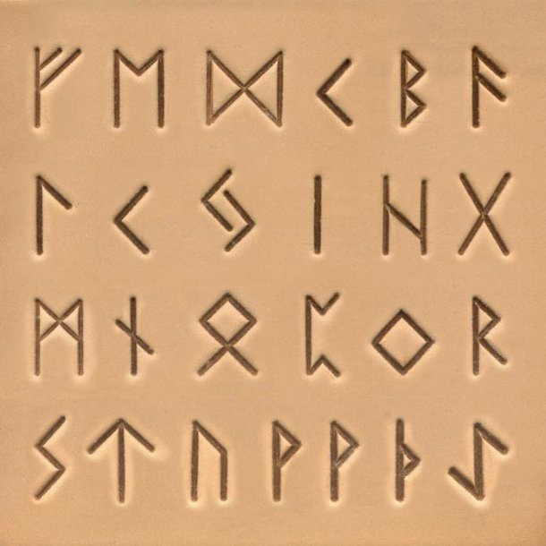 Runes Leather Alphabet Set 19mm - 26 letters