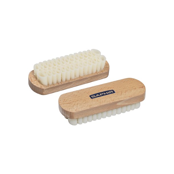 Brosse crpe naturelle pour daim et nubuck - manche en bois - Saphir