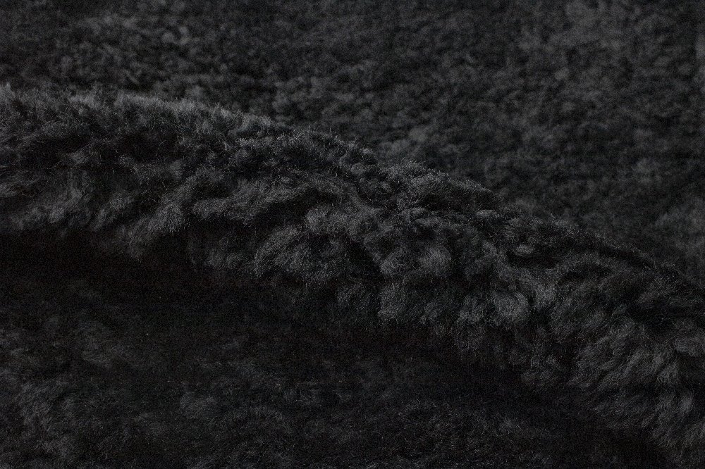 Upholstery lamb approx 10 sqf