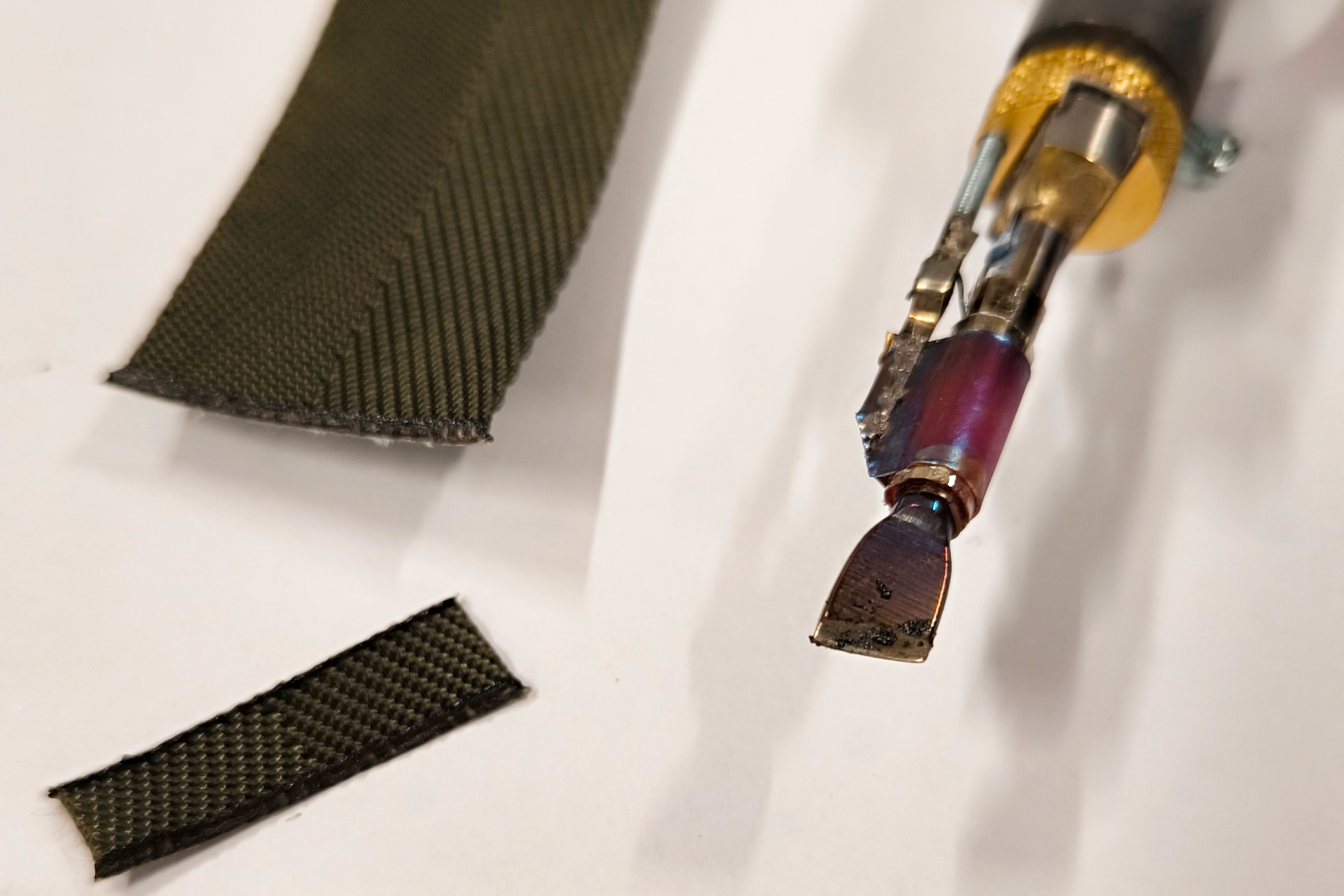 Blixtlsjärn, syntet