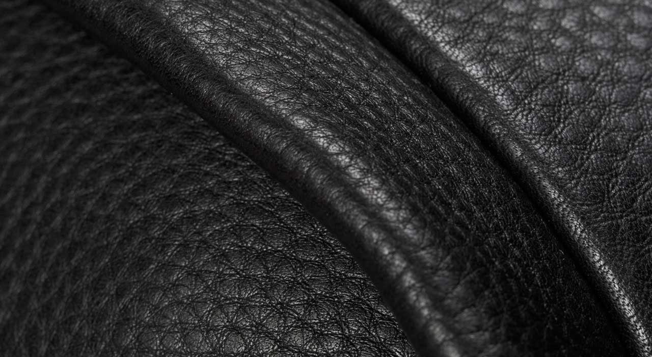 Revtenent de cuir Grand avec structure - aniline - 2,0-2,3mm