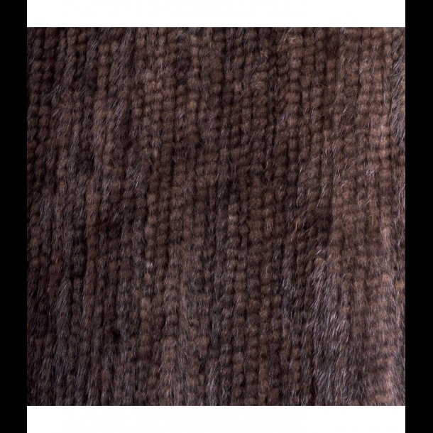 Knitted Mink plaid Mahogany 170x120cm