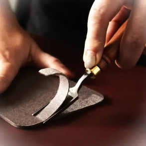 LuxPro French Edge Skiver 8mm fra Japan incl. slibemiddel