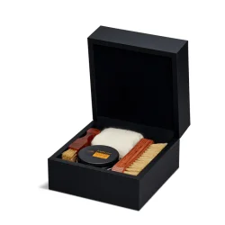 Gaveske med skopleje, brste &amp; pudseklud - Saphir Medaille D&acute;or