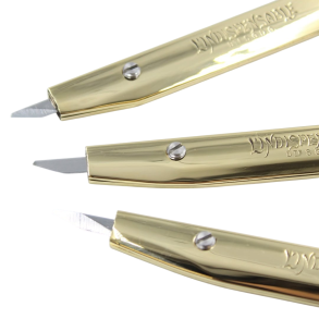 Kniv med messing skede " LIndispensable " fra Blanchard inkl. blad - 14cm