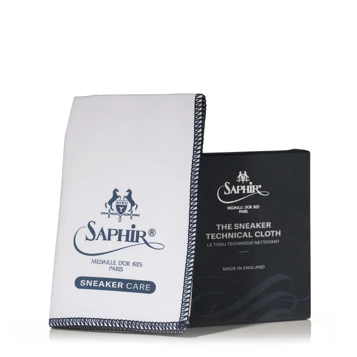 The Sneaker Technical Cloth - Saphir Mdaille d'Or