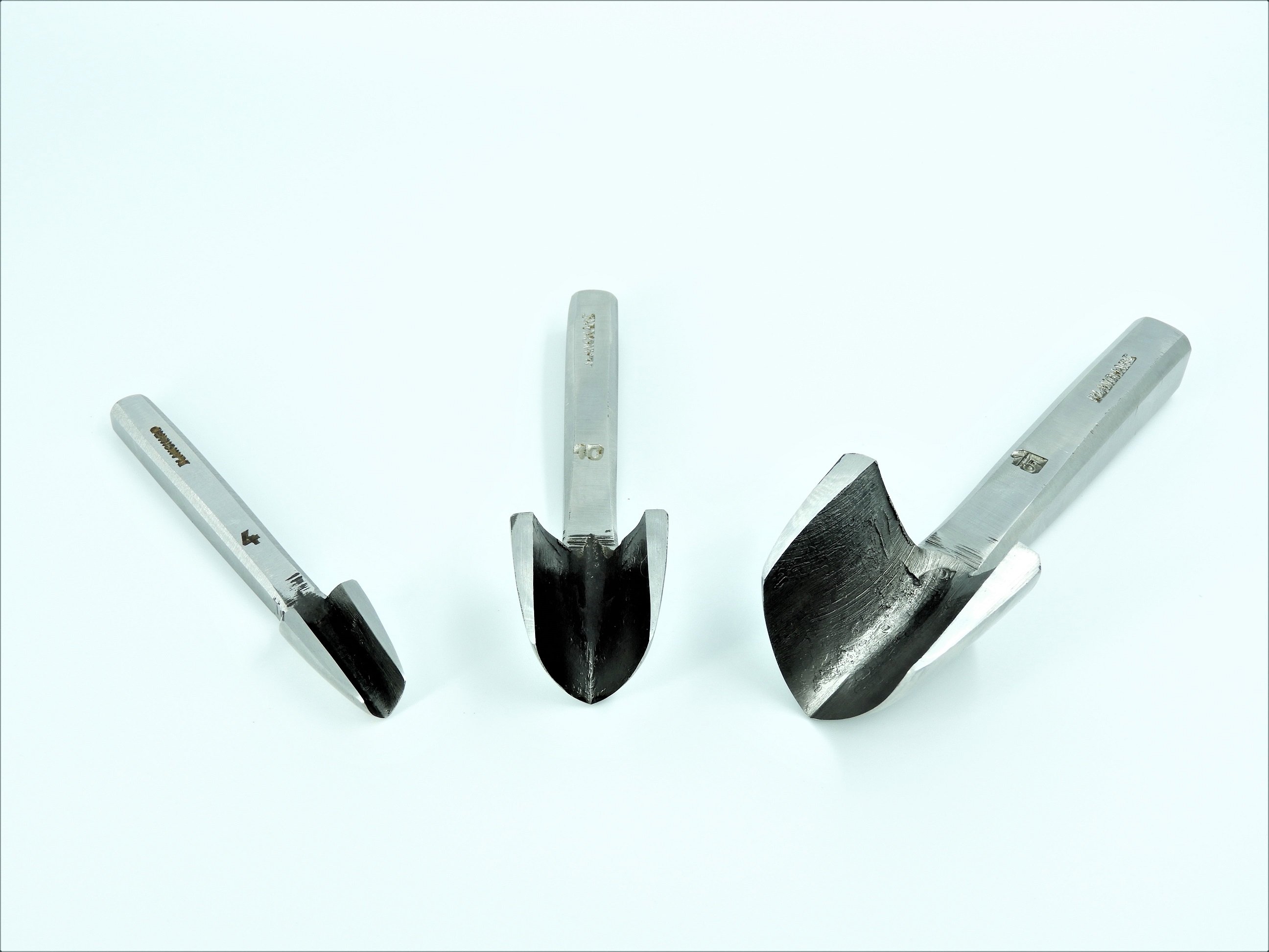 ENGLISH POINT STRAP END PUNCH 8-28mm - Blanchard
