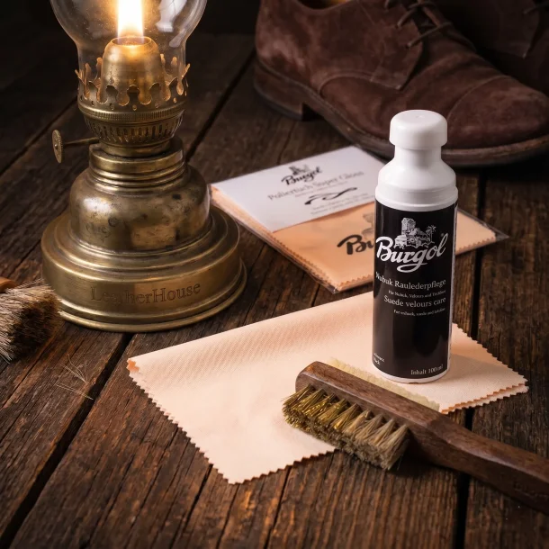 Pleje til ruskind og velour med farve - Bugol