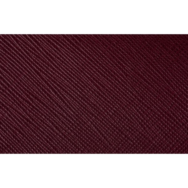 Chvre aniline Saffiano grain 0,9-1,0mm ca 4-4,5 sqf Bordeaux
