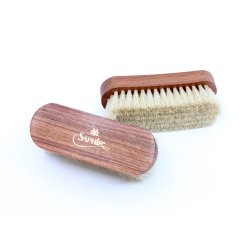 Oval brste med hestehr - Saphir Medaille d'or 