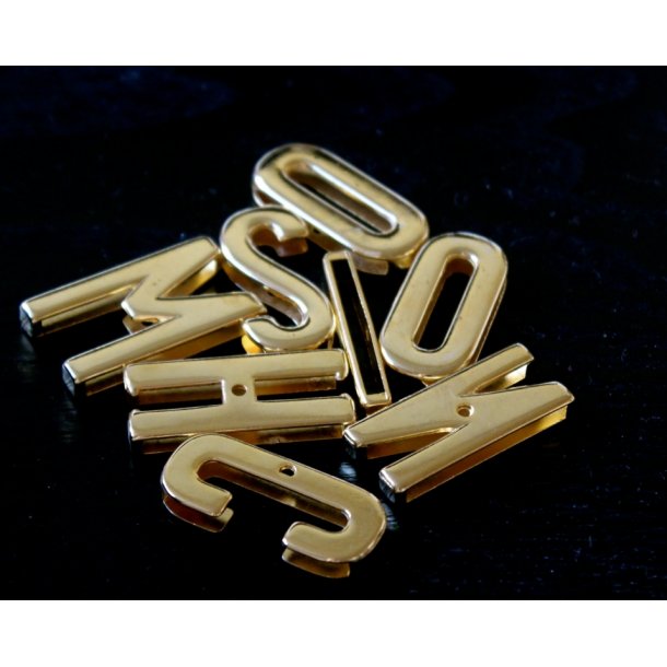 Bogstaver i guld til bælter 35mm - "Moschino"