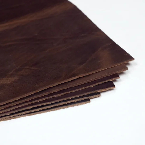 Horween Chromexcel Cut Panel, 1.6mm~2.0mm, Natural, A4