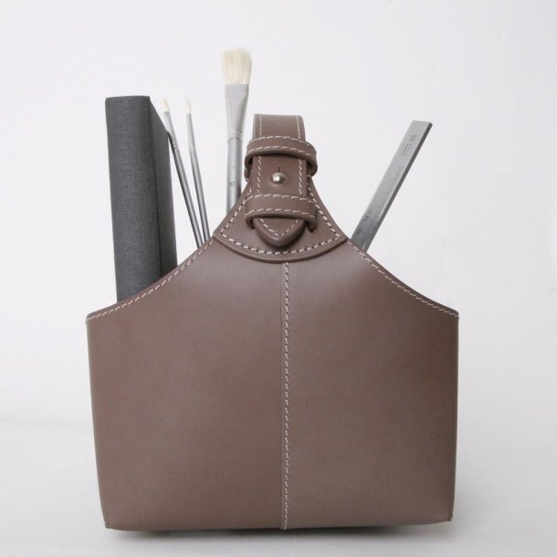 Tidningsstll MIDI 20 X 24 X 29 cm.