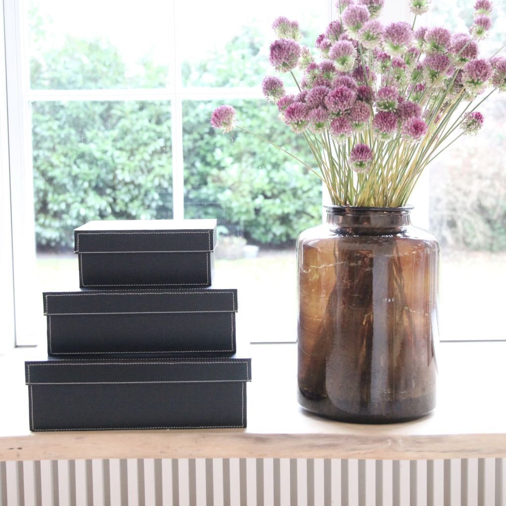 Storage box leather