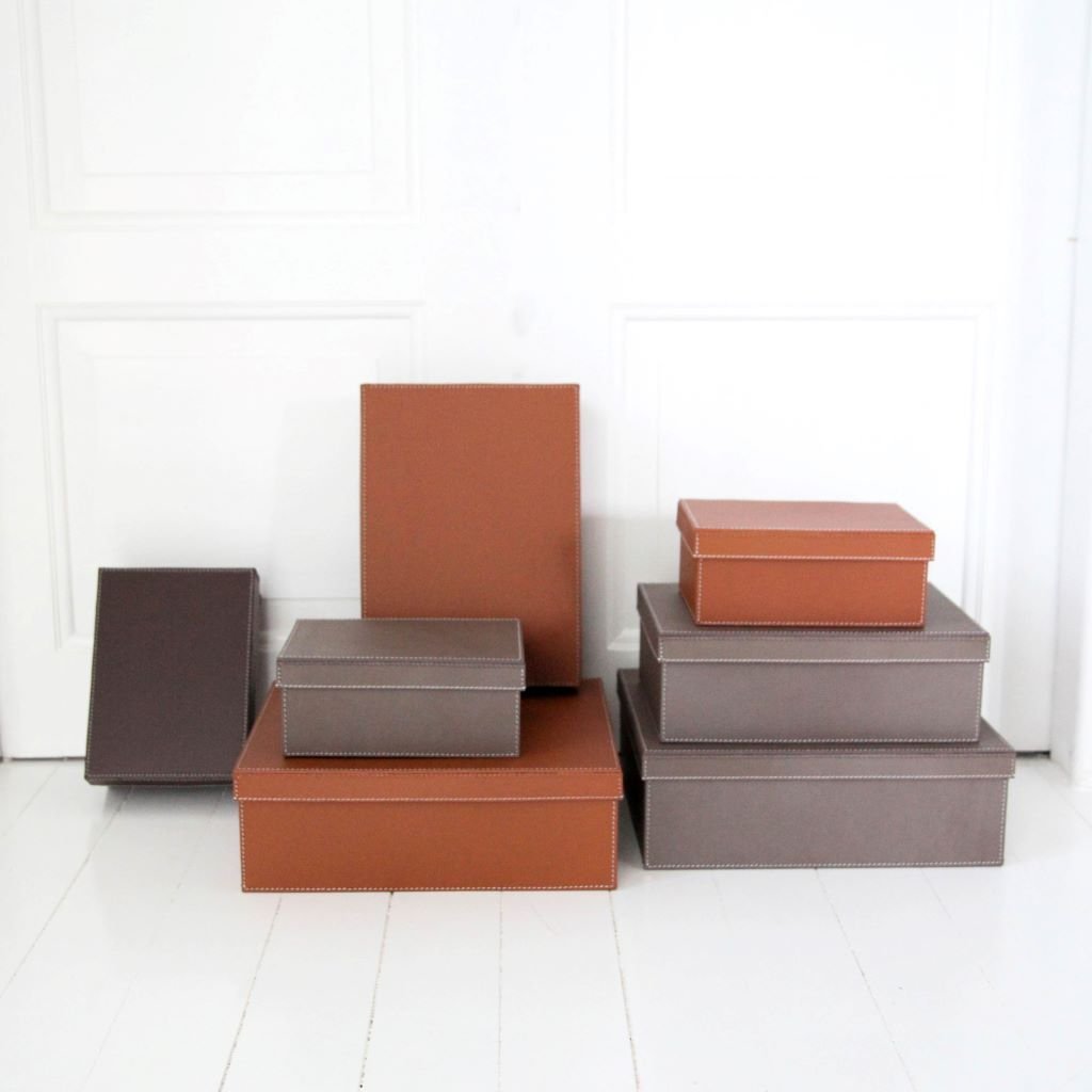 Storage box leather