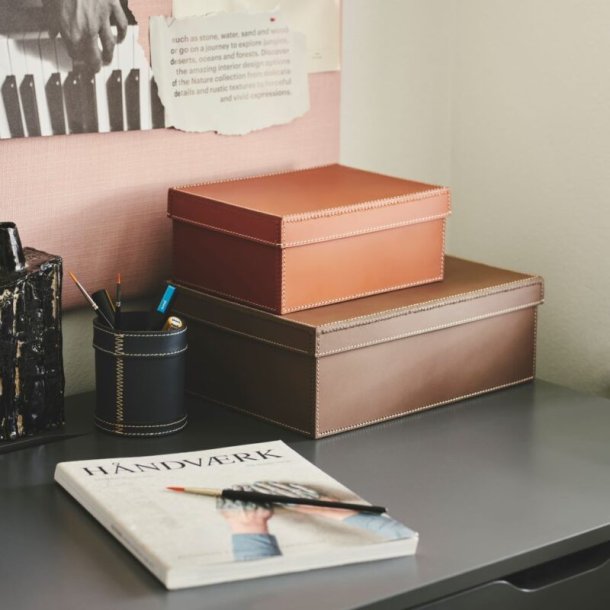 Storage box leather