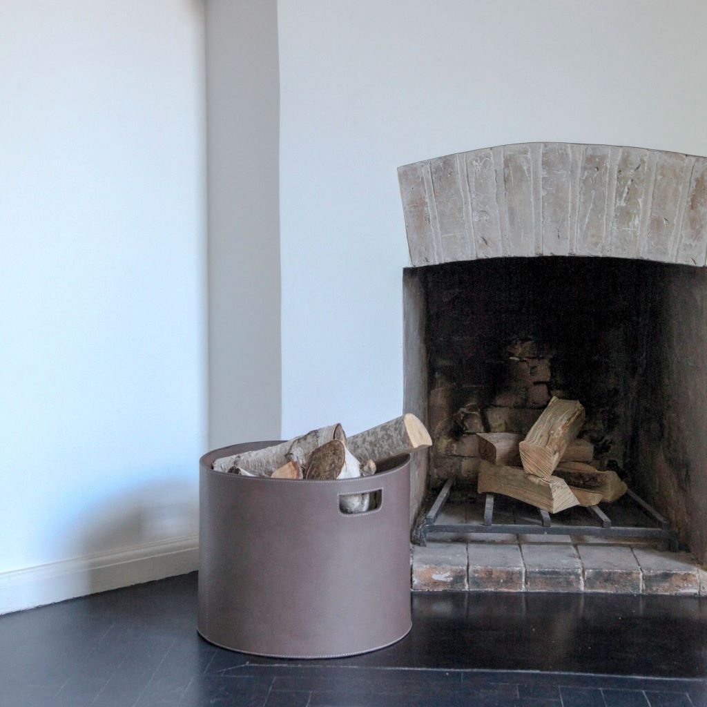 Ronde haardmand in gerecycled leer