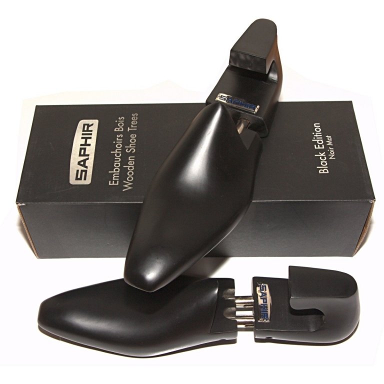 Shoe tree  black edition sizes 40-46 - Saphir