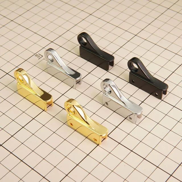 TASSENCLIPS VOOR DE ZIJKANT VAN DE TAS