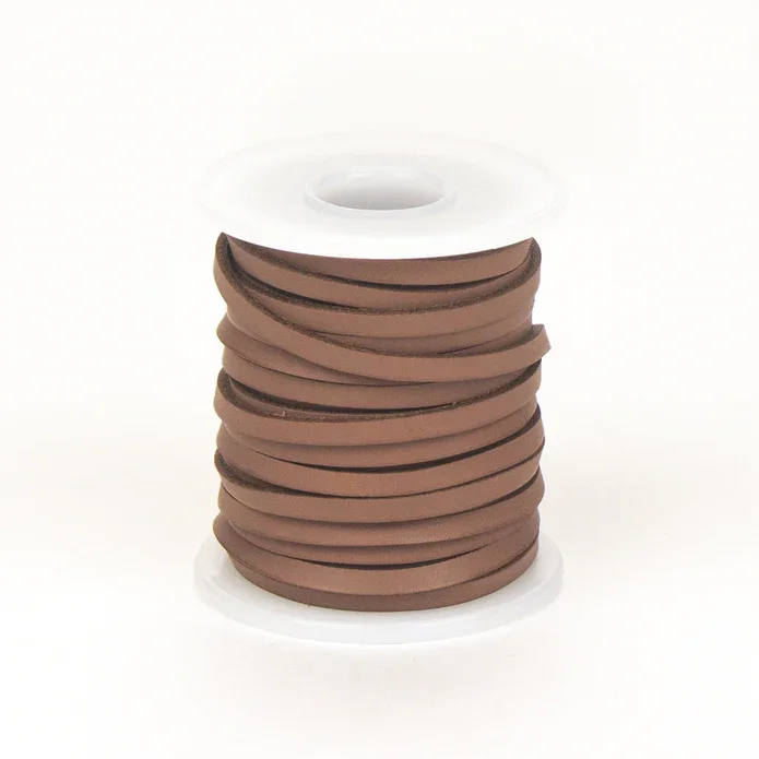 Flat vegetabilsk farget lrsnor - 1,2-1,6 mm tykk -11m