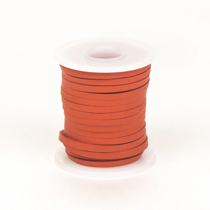Flat vegetabilsk farget lrsnor - 1,2-1,6 mm tykk -11m