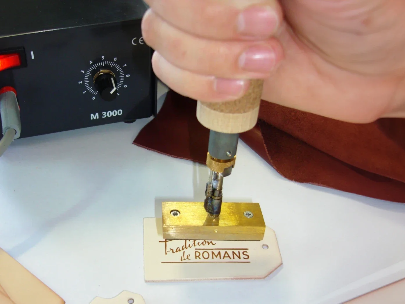 Electric Creasing & Edging Machine - Small